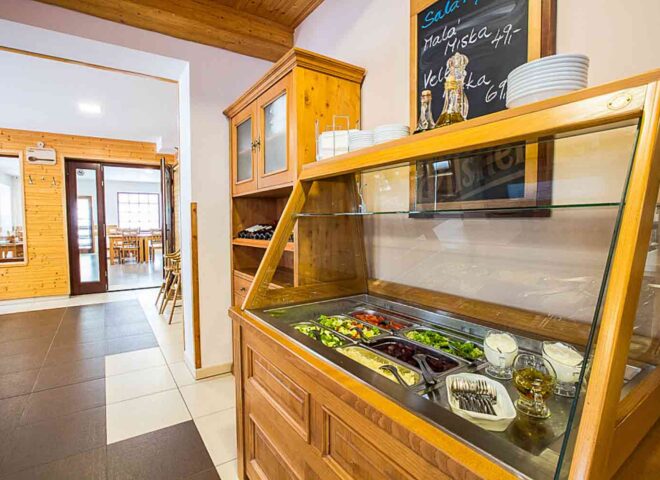 Wellness Bouda Stylová restaurace